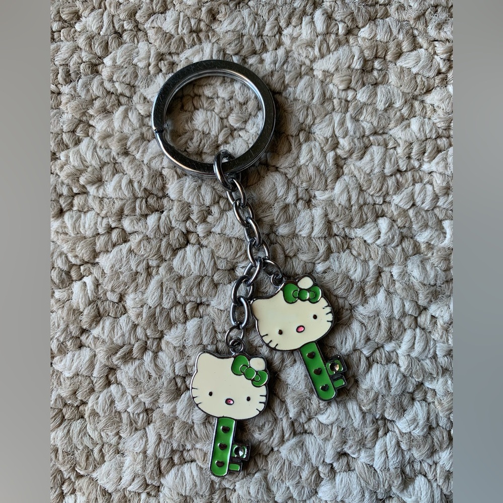 New Hello Kitty Green key charms keychain